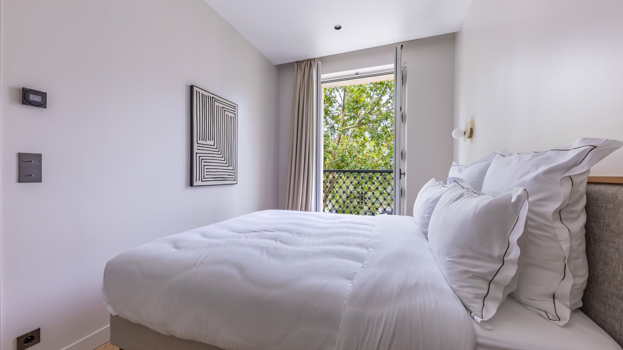Photo of Bedroom in Arts-et-Metiers