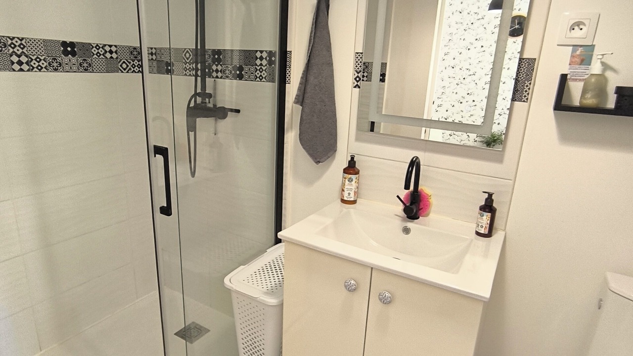 Photo of Bathroom in Allaire
