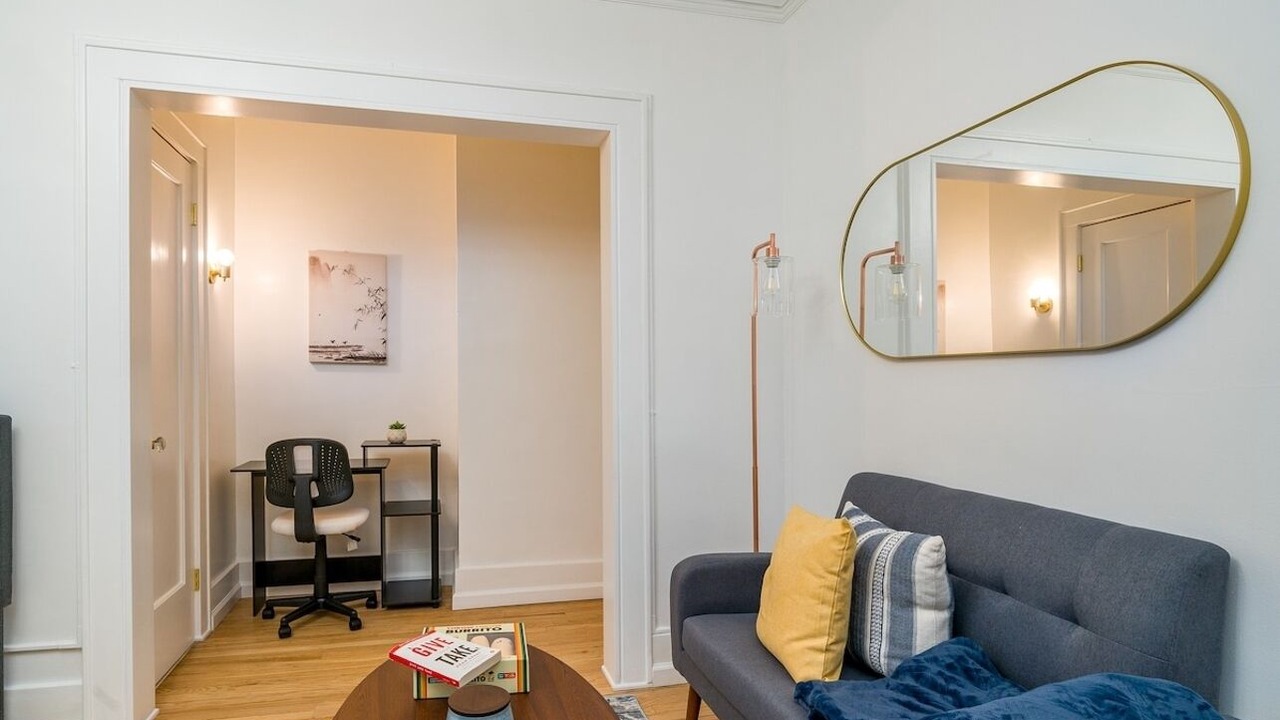 Photo of Bedroom in East Avenue