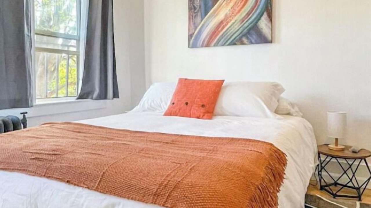 Photo of Bedroom in East Avenue