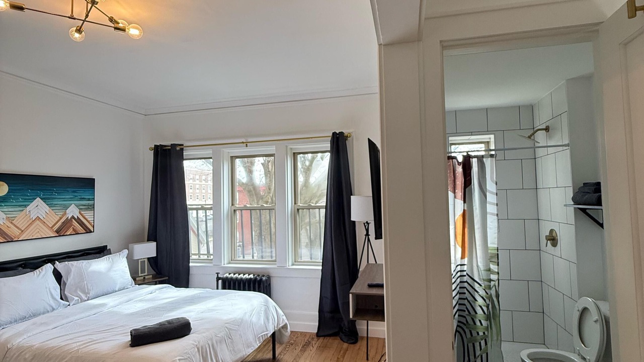 Photo of Bedroom in East Avenue
