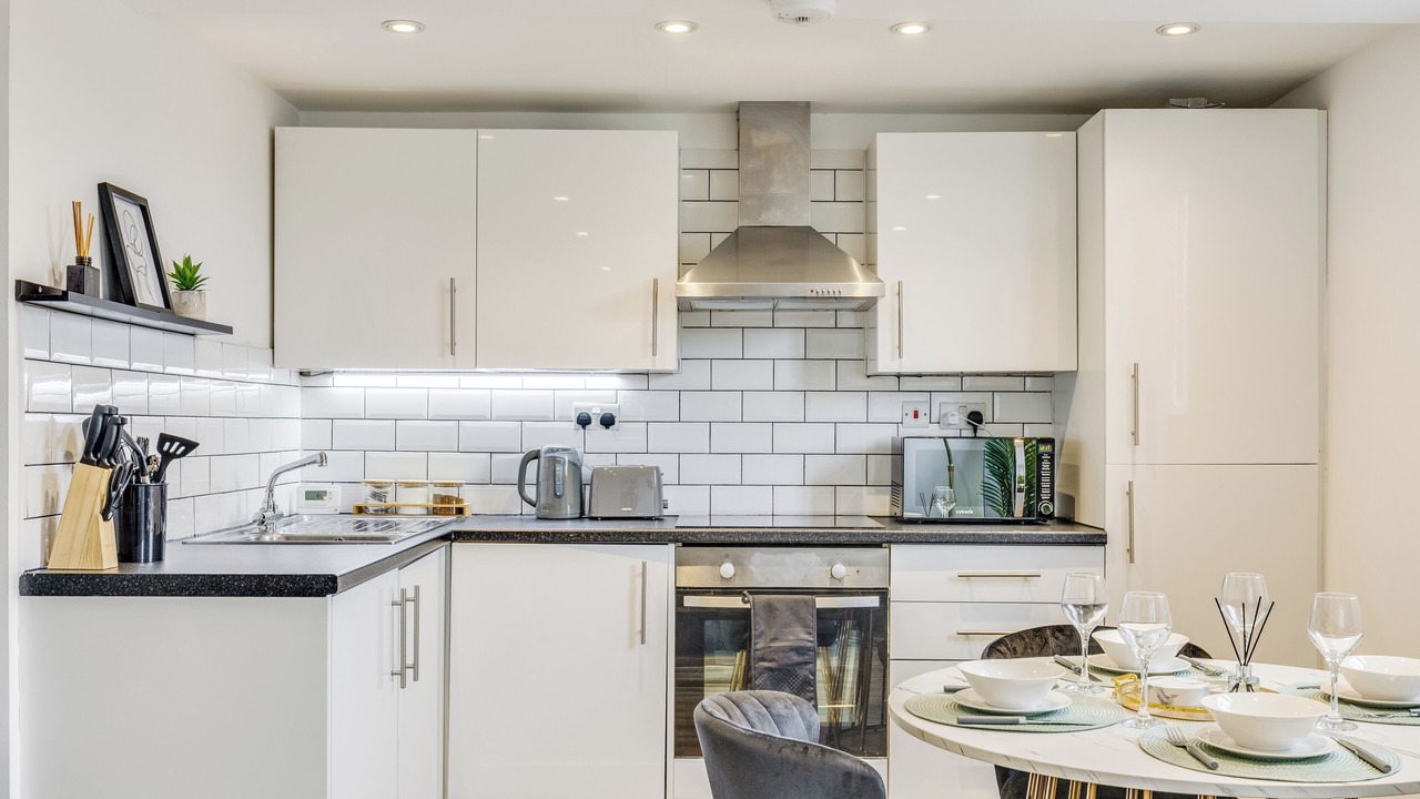 Photo of Others in Ware