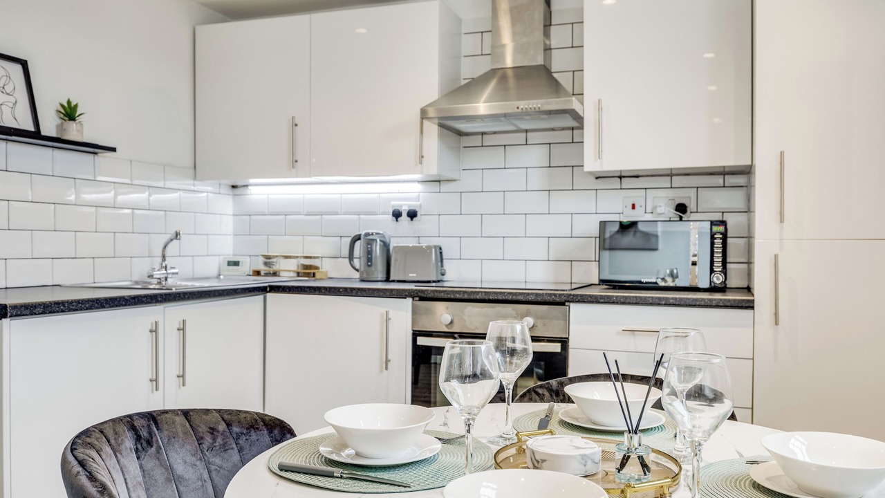 Photo of Others in Ware