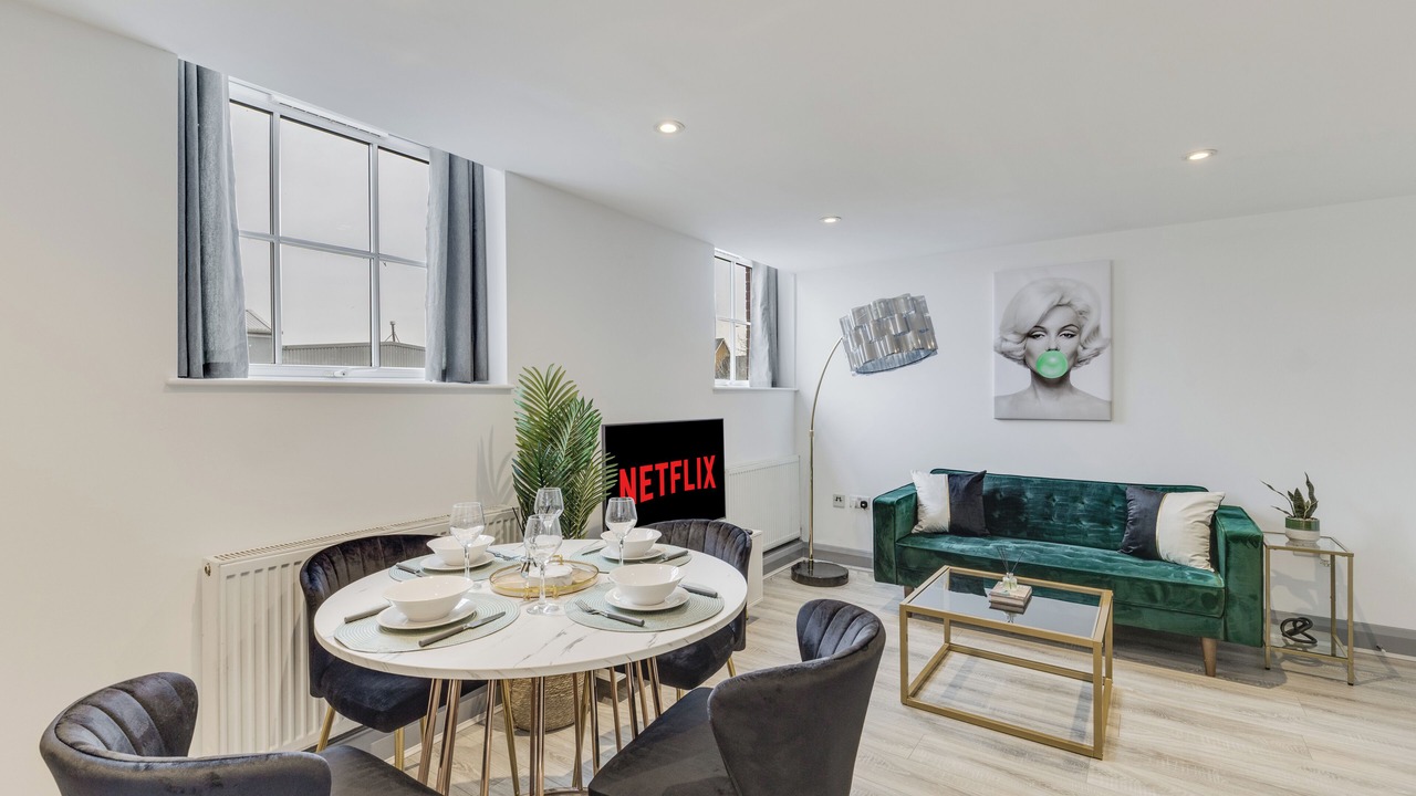 Photo of Others in Ware