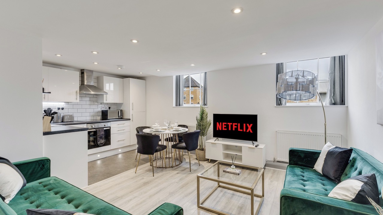 Photo of Others in Ware