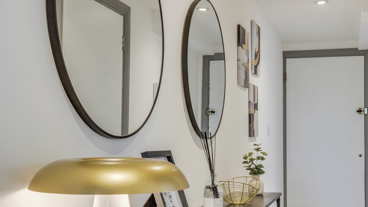 Photo of Others in Ware