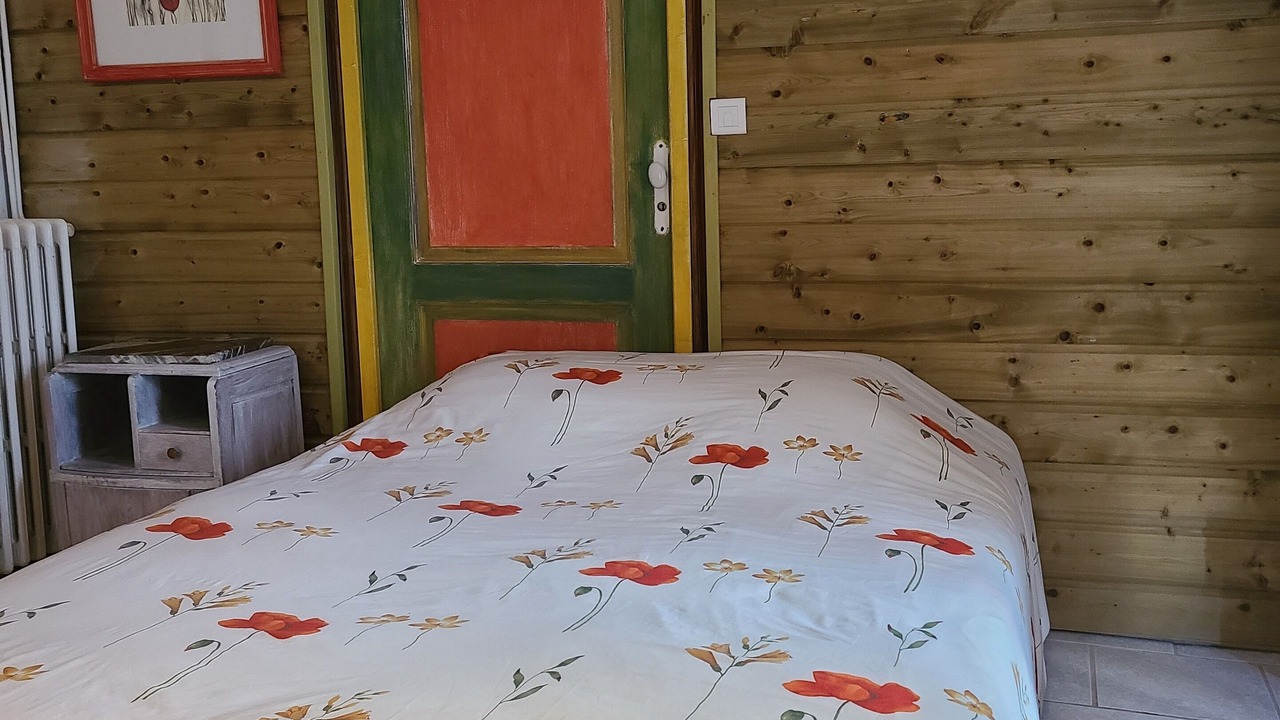 Photo of Bedroom in Saint-Leonard-de-Noblat