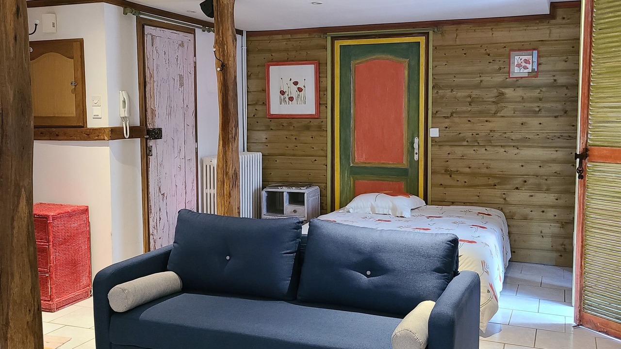 Photo of Bedroom in Saint-Leonard-de-Noblat