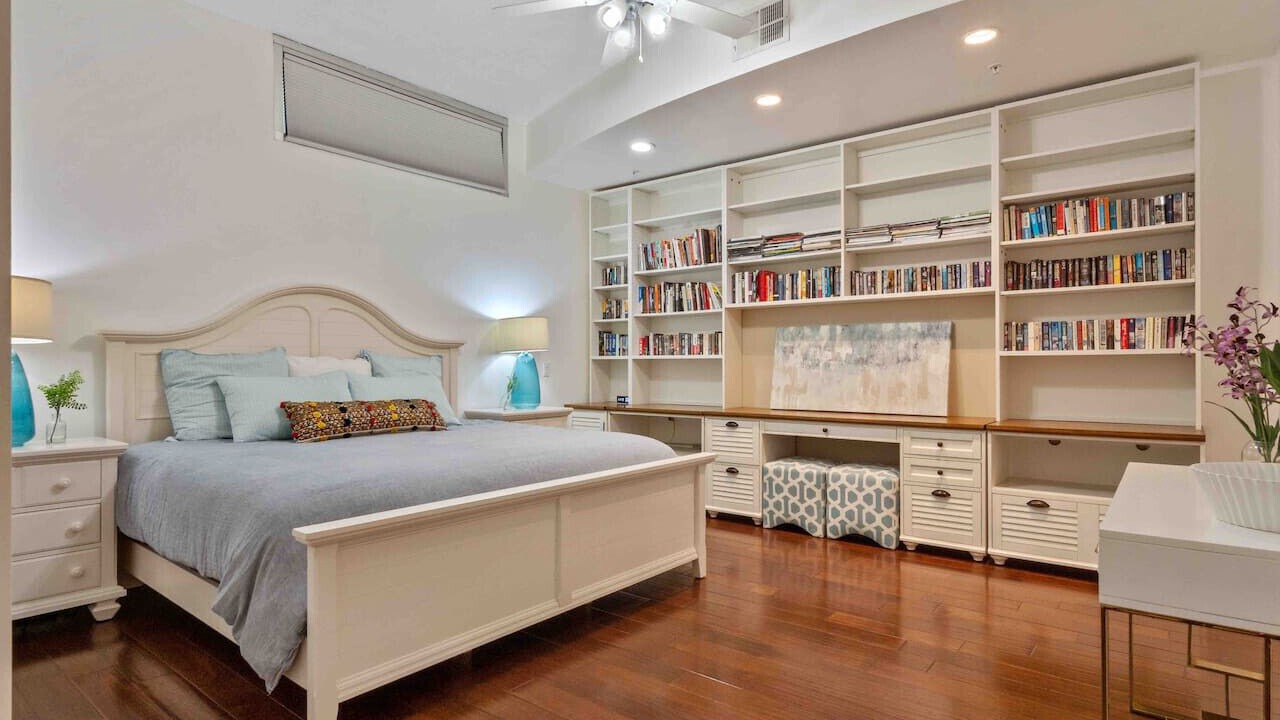 Photo of Bedroom in Holden-Paramore