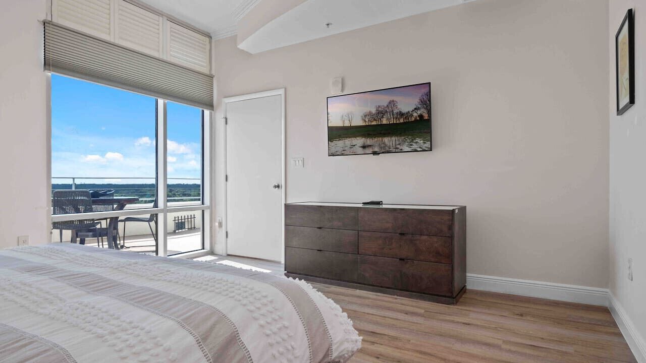 Photo of Bedroom in Holden-Paramore