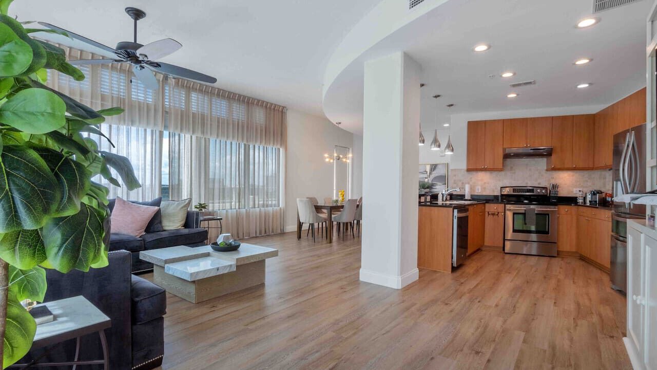 Photo of Livingroom in Holden-Paramore