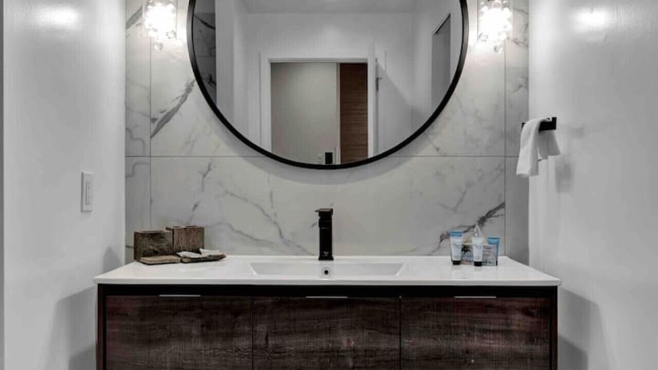 Photo of Bathroom in Holden-Paramore