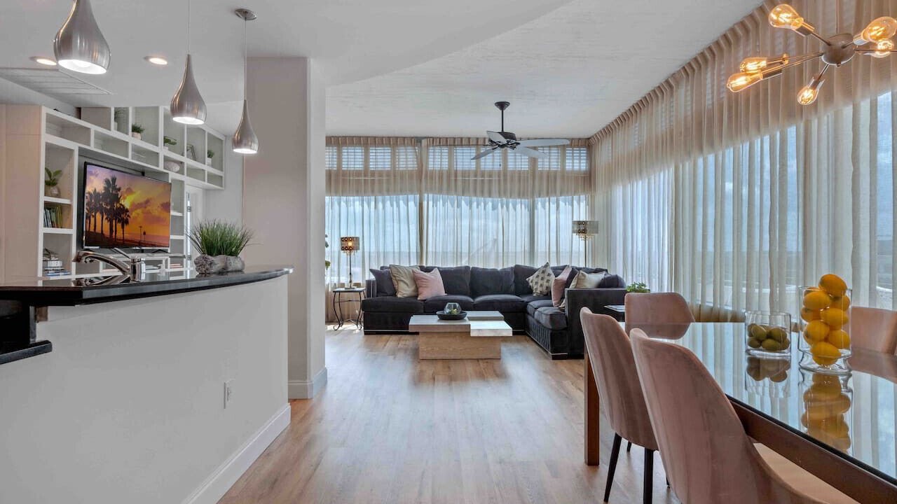 Photo of Others in Holden-Paramore