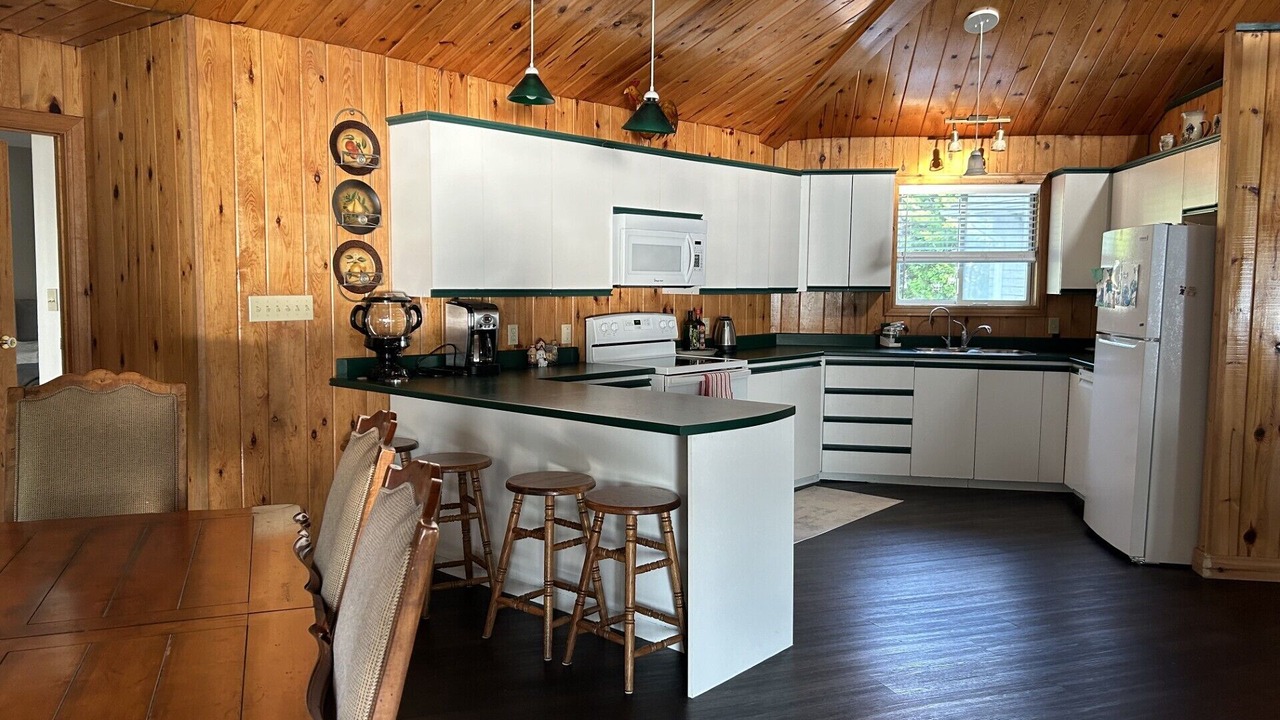 Photo of Kitchen in Goulais River