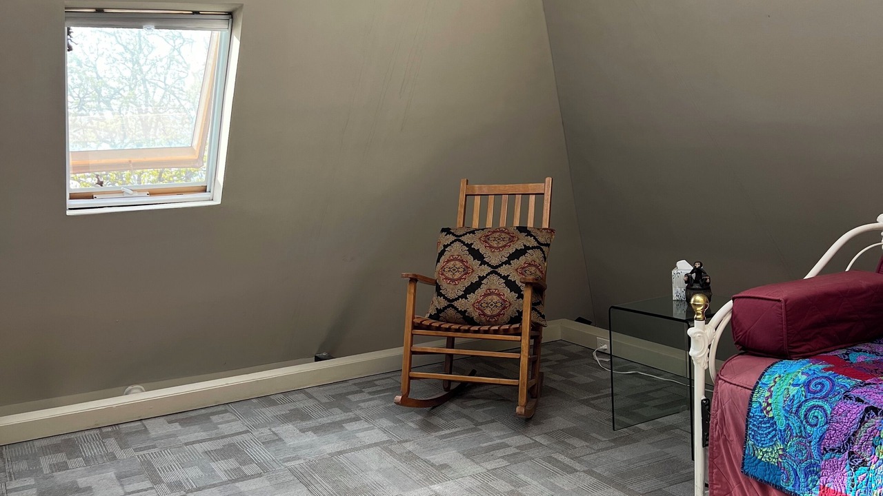 Photo of Bedroom in Sand Springs