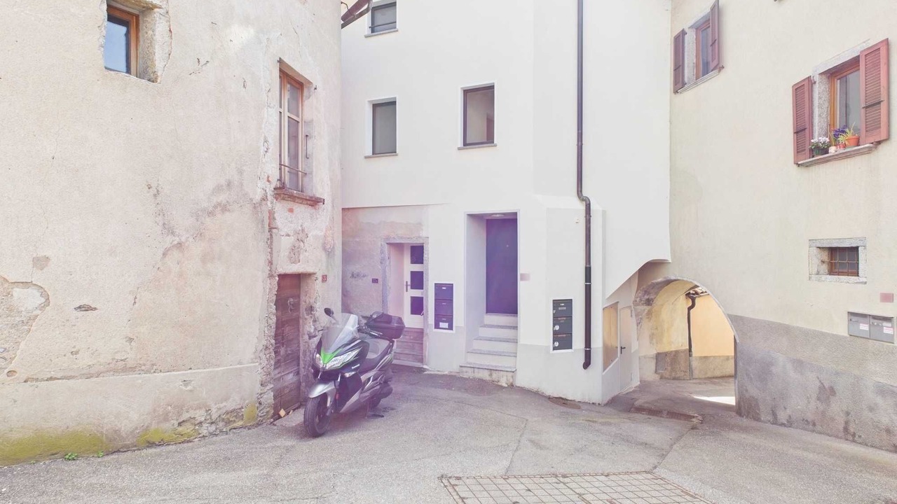 Photo of Outdoor in Curio