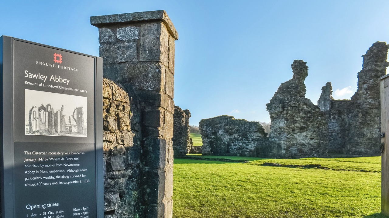 Photo of Others in Fourstones Near Bentham