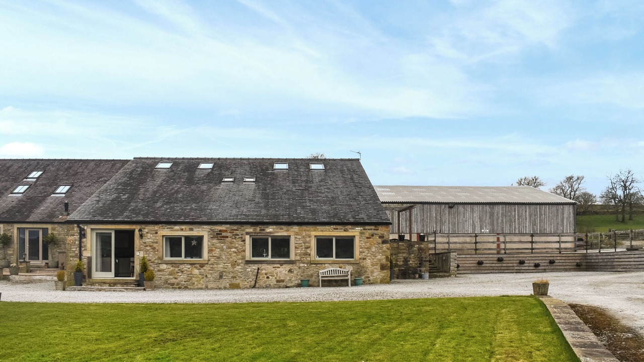 Photo of Outdoor in Fourstones Near Bentham