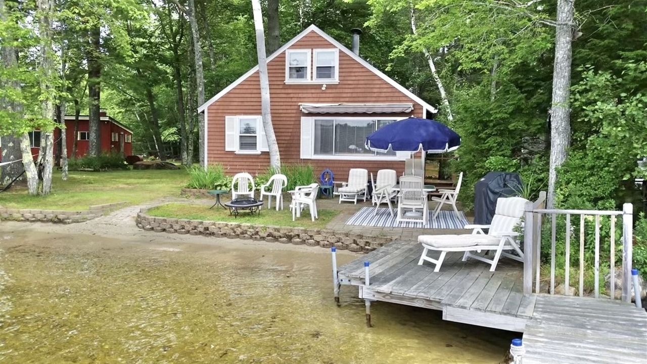 Photo of Outdoor in Gray