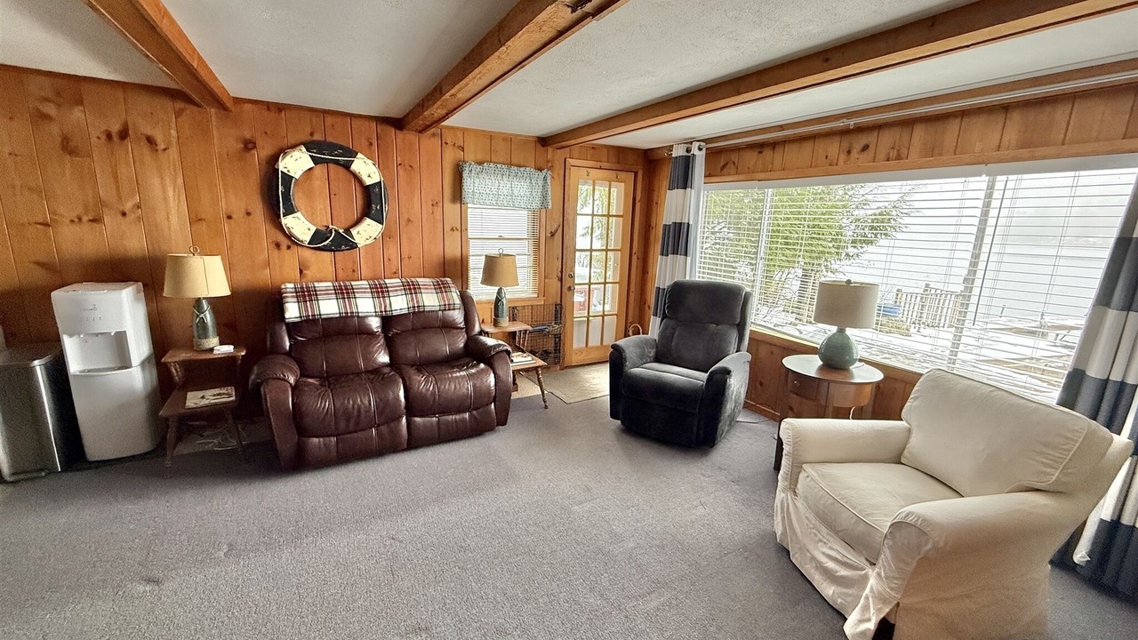 Photo of Livingroom in Gray