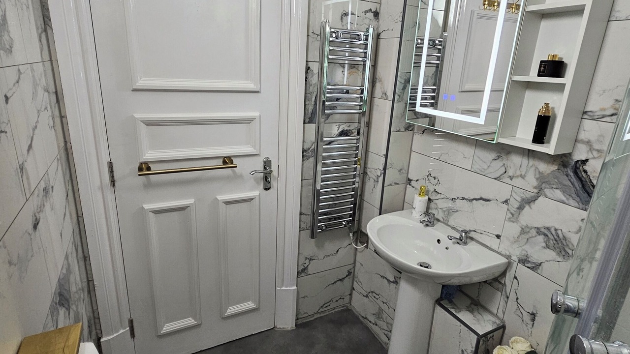 Photo of Bathroom in Bristol City Centre