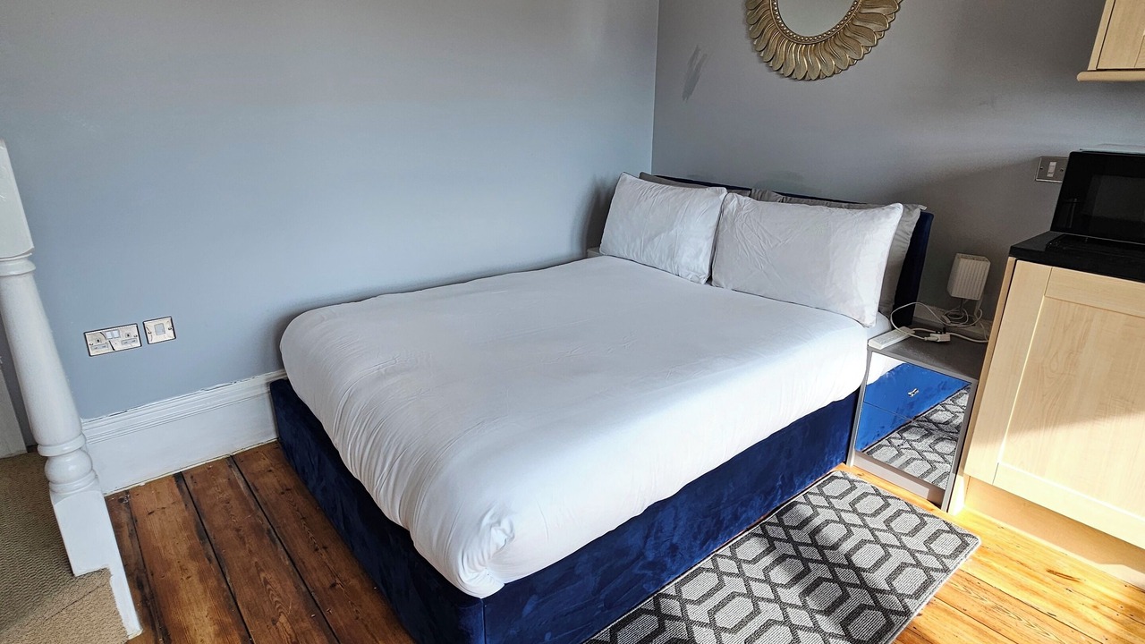 Photo of Bedroom in Bristol City Centre