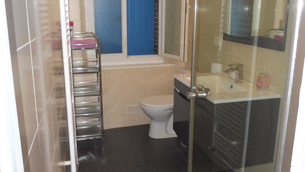 Photo of Bathroom in Labruguiere