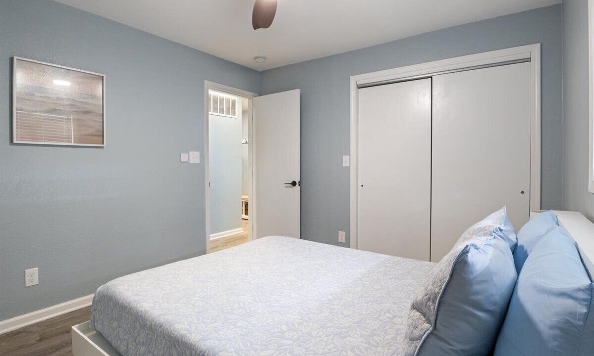 Photo of Bedroom in Lake of the Ozarks