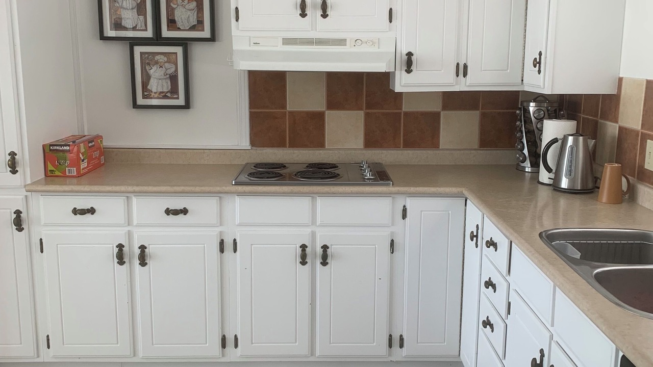 Photo of Kitchen in Oro Station