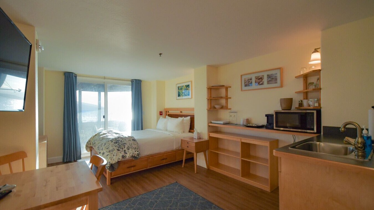 Photo of Bedroom in Homer