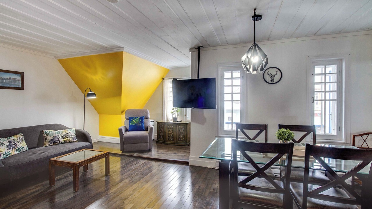 Photo of Livingroom in Quartier 5-4