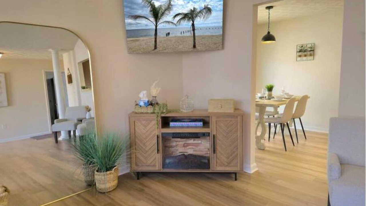 Photo of Livingroom in Issue