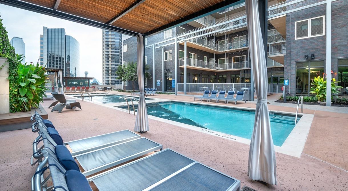 Photo of Outdoor in Uptown
