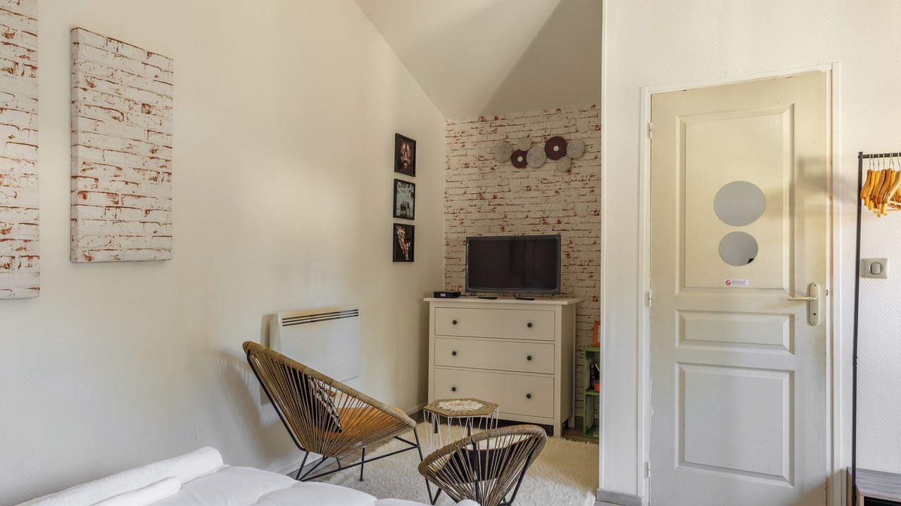 Photo of Bedroom in Evreux