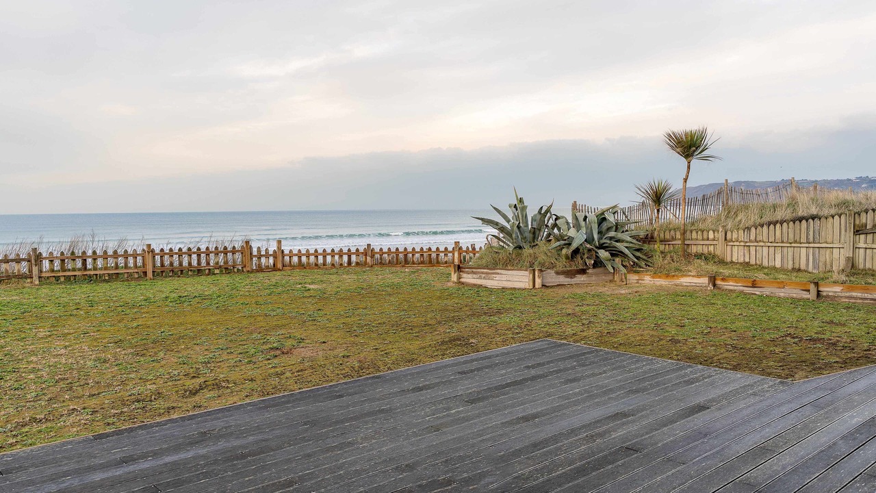 Photo of Patio Balcony in Les Pieux