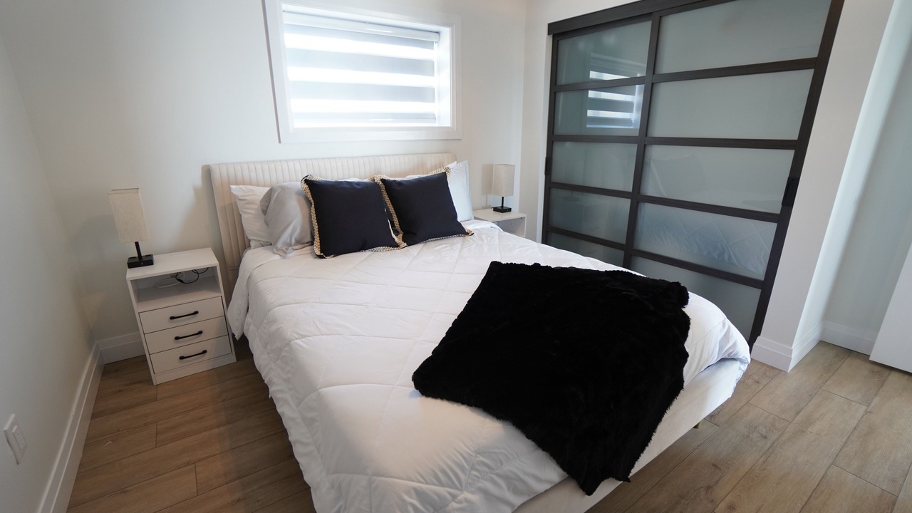 Photo of Bedroom in Amherstburg