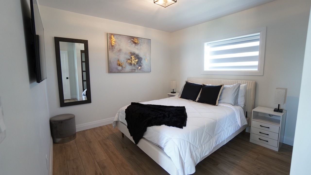 Photo of Bedroom in Amherstburg