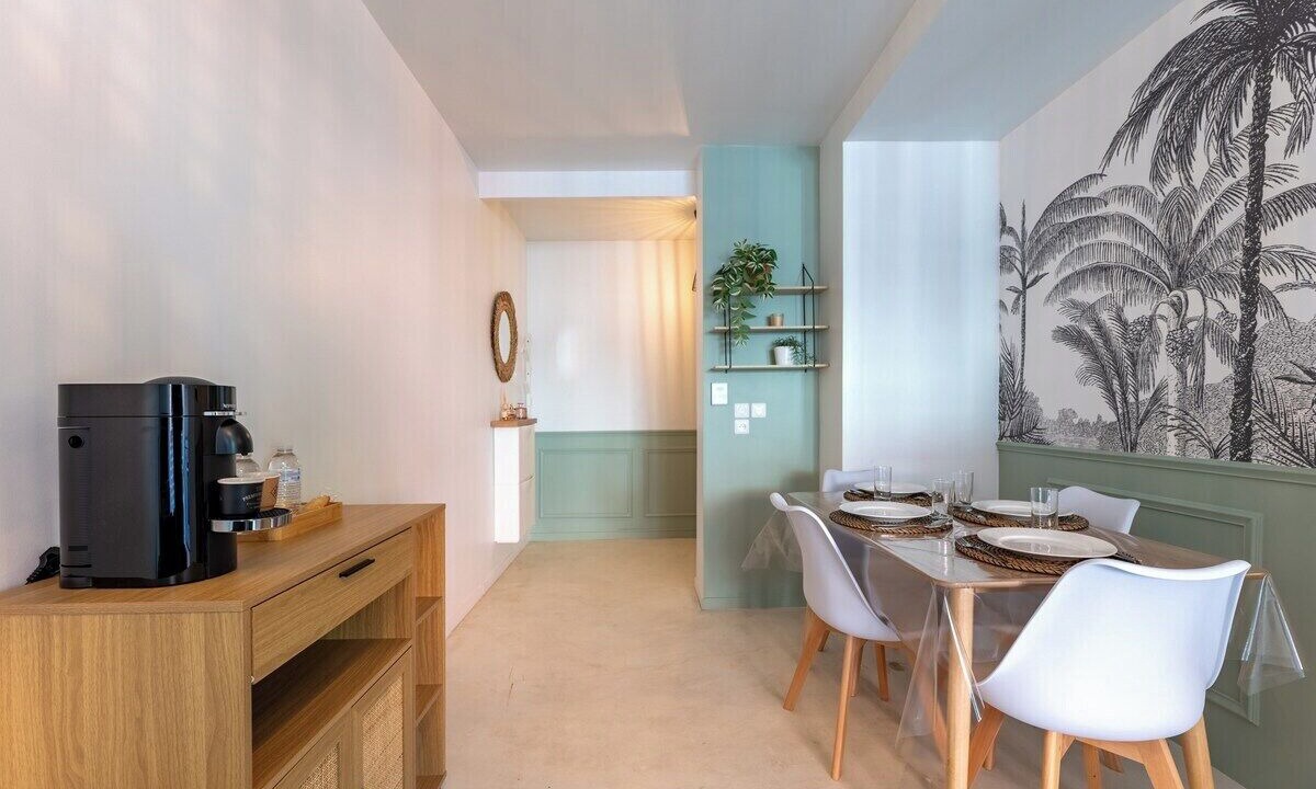 Photo of Others in Quartier Pasteur