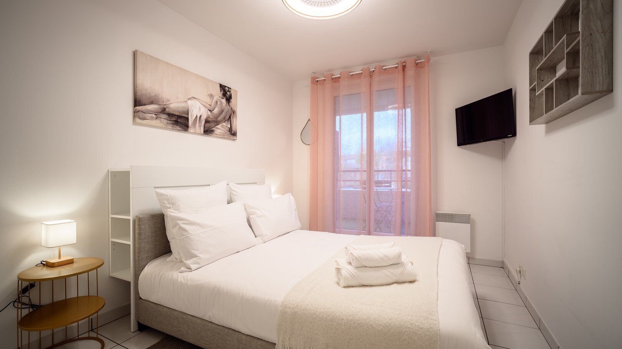 Photo of Bedroom in Quint-Fonsegrives