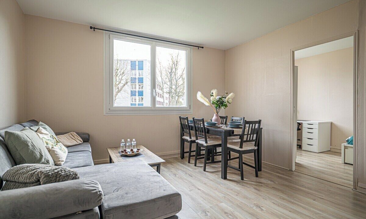 Photo of Livingroom in Liberation