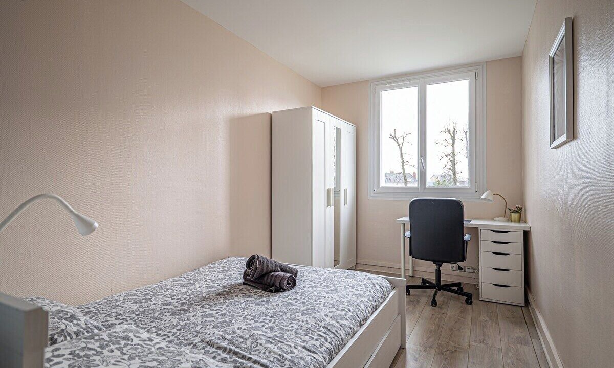 Photo of Bedroom in Liberation