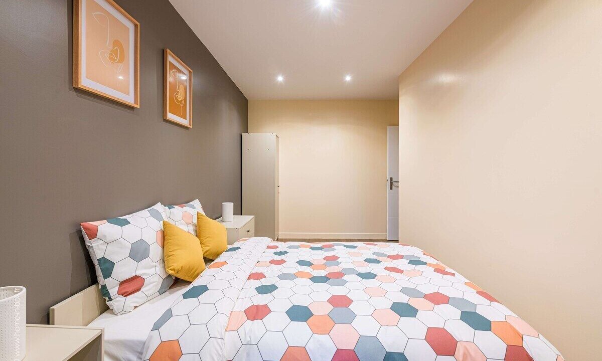 Photo of Bedroom in Clamart