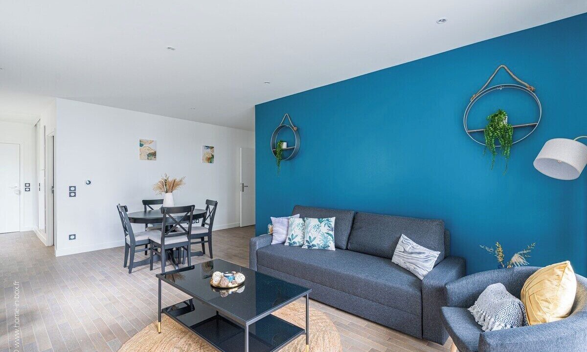 Photo of Livingroom in Clamart