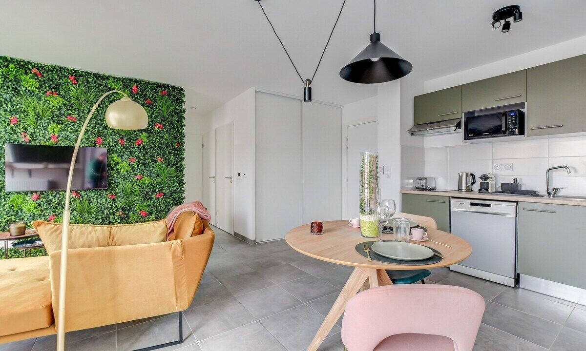 Photo of Others in Bonnefoy-Roseraie-Gramont