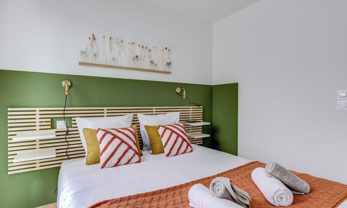 Photo of Bedroom in Bonnefoy-Roseraie-Gramont