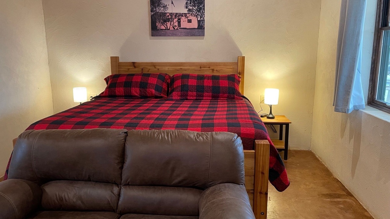 Photo of Bedroom in Study Butte-Terlingua