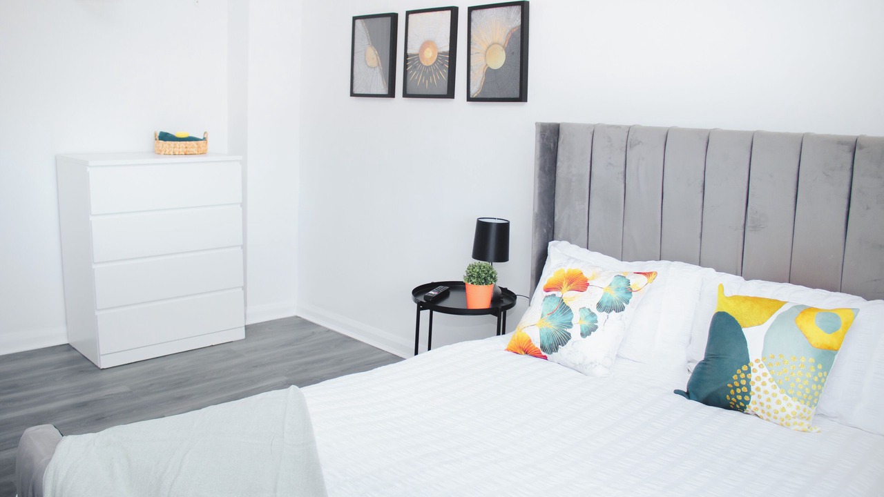 Photo of Bedroom in Everton