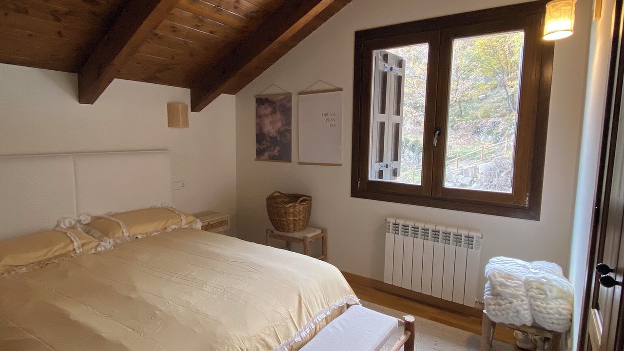 Photo of Bedroom in Alins