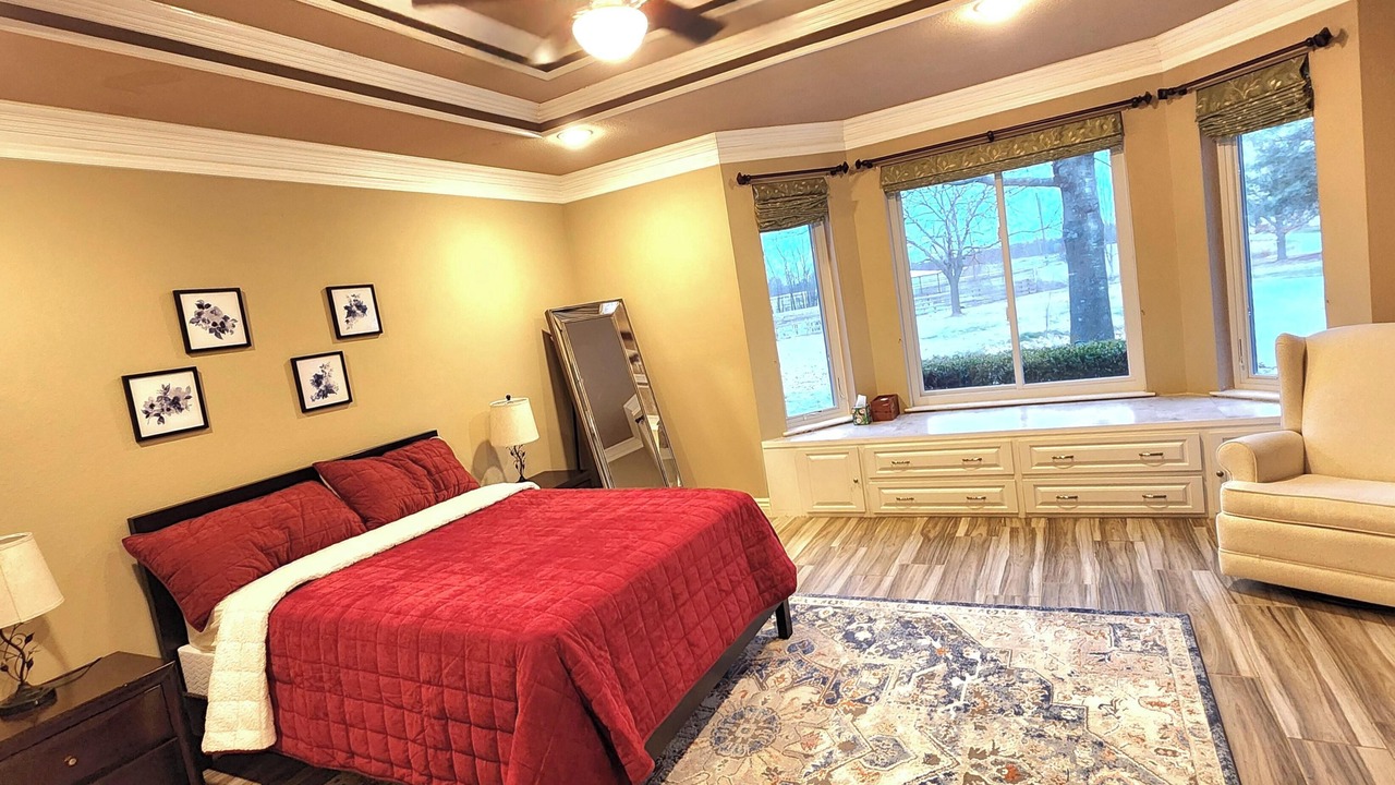 Photo of Bedroom in Point