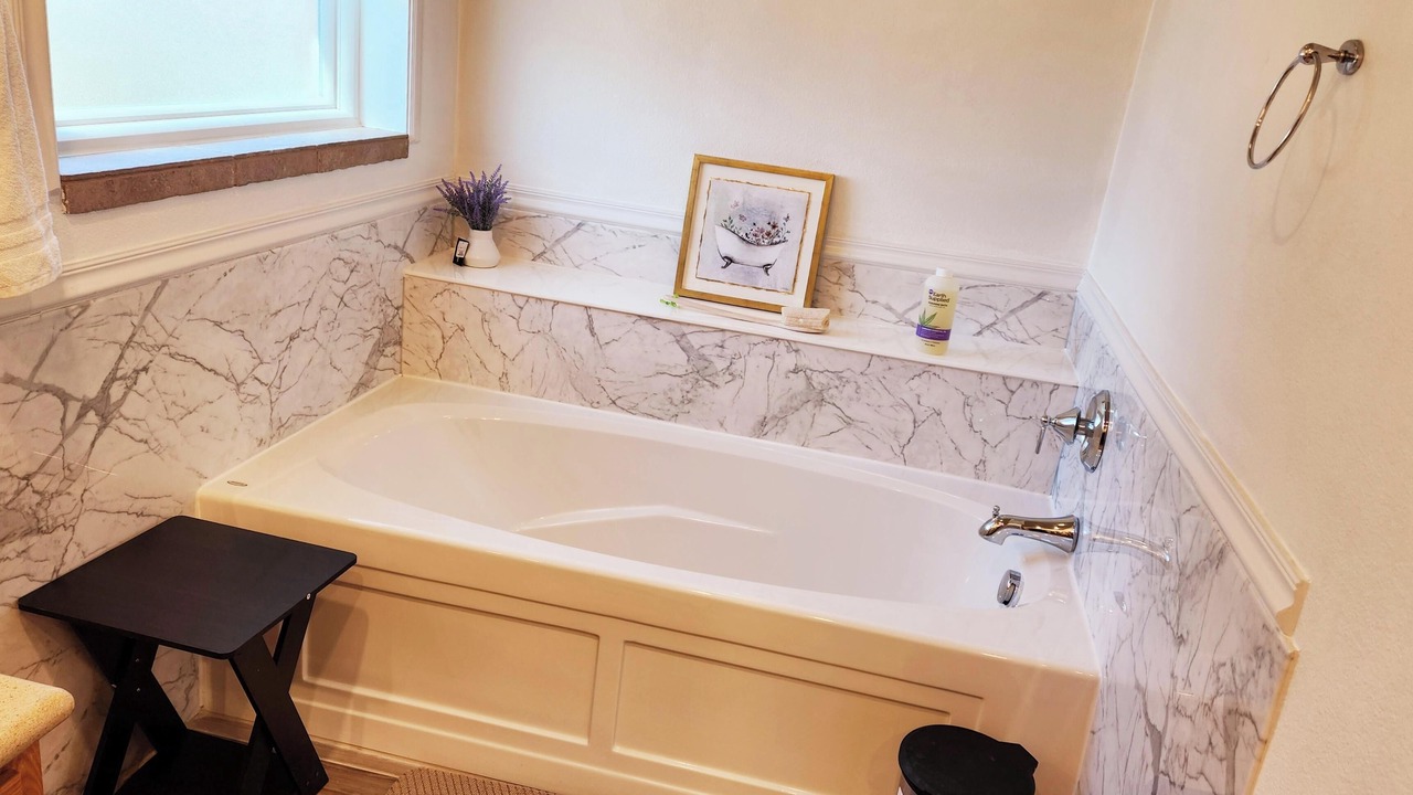 Photo of Bathroom in Point